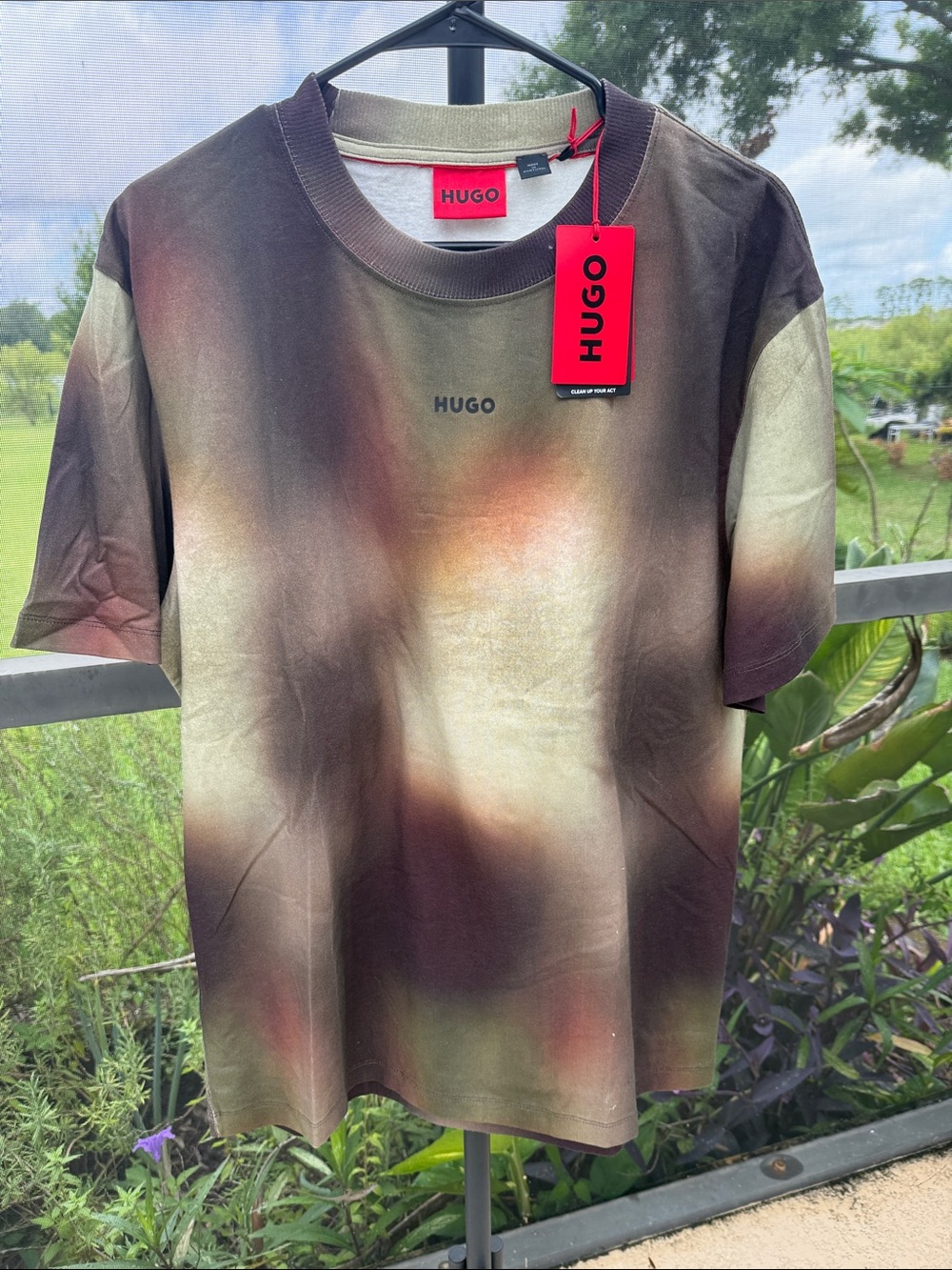 HUGO Olive and Brown Gradient Tie-Dye Crewneck Tee